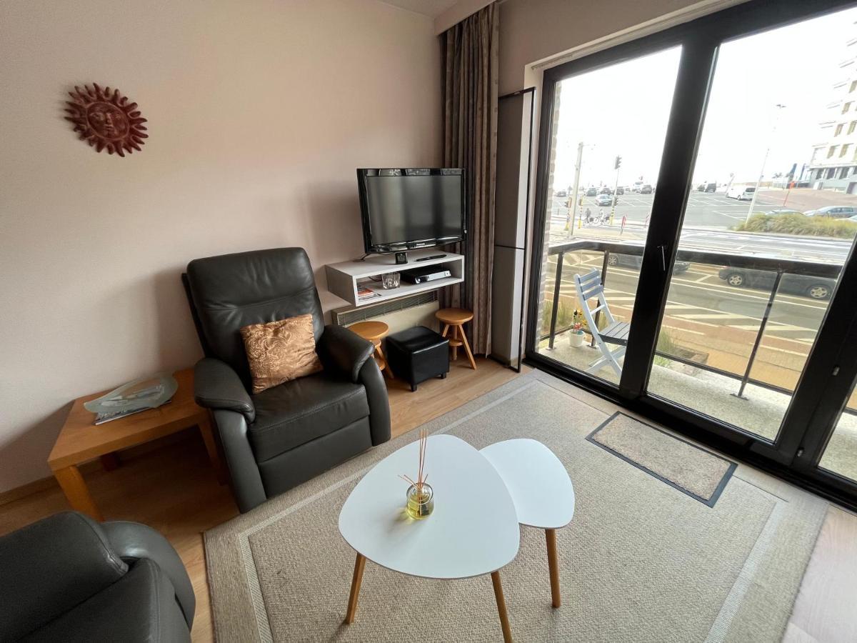 Appartement Frontaal Zeezicht In De Strandjutter